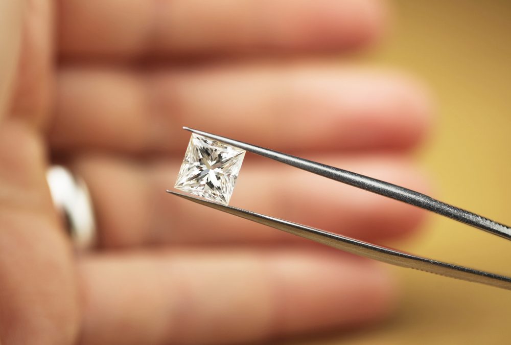 Who Can Sell Diamonds?